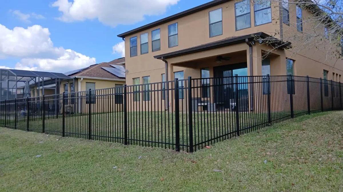 aluminum fence installation commercial building